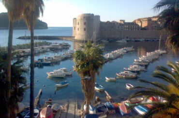 Dubrovnik things to do, view to old town. Photo credit R. Zdravko, 2008