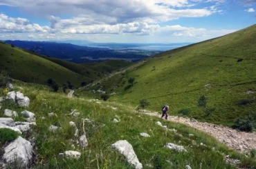 Grobničke Alpe, uspon prema Hahlićima
