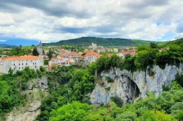Pazin, iznad Pazinske jame