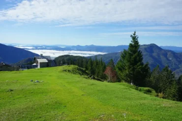 Vidici prema dolini u jutarnjim satima, Košuta, the slopes