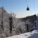 Planinarska staza ispod trase žičare na ruti Gračani - Sljeme.