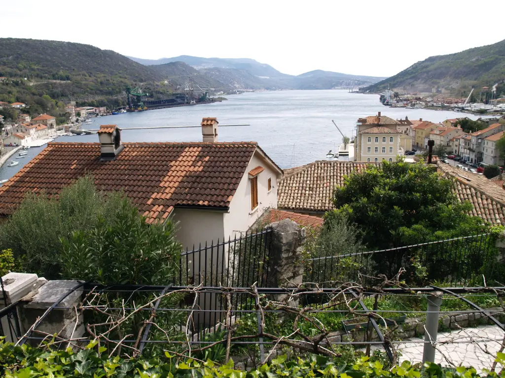 Bakar, Buccari Porto Ré, pogled na zaljev iz gradića. Foto Z.R., 2026